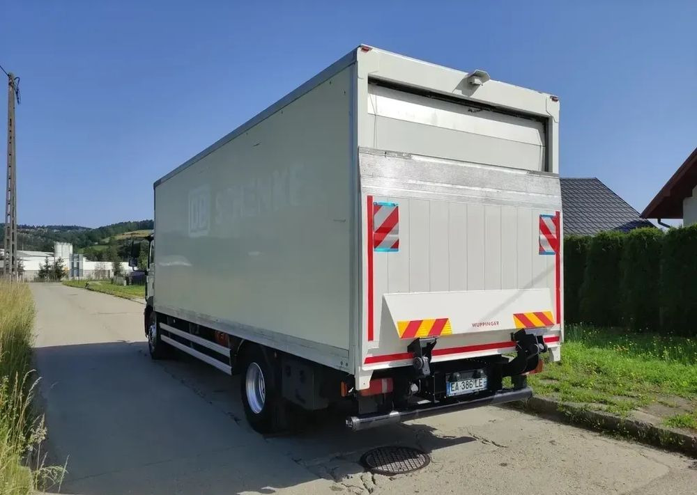 MAN TGM 15.290 kontener , winda - Вантажівка з закритим кузовом: фото 3 MAN TGM 15.290 kontener , winda - Вантажівка з закритим кузовом: фото 3
