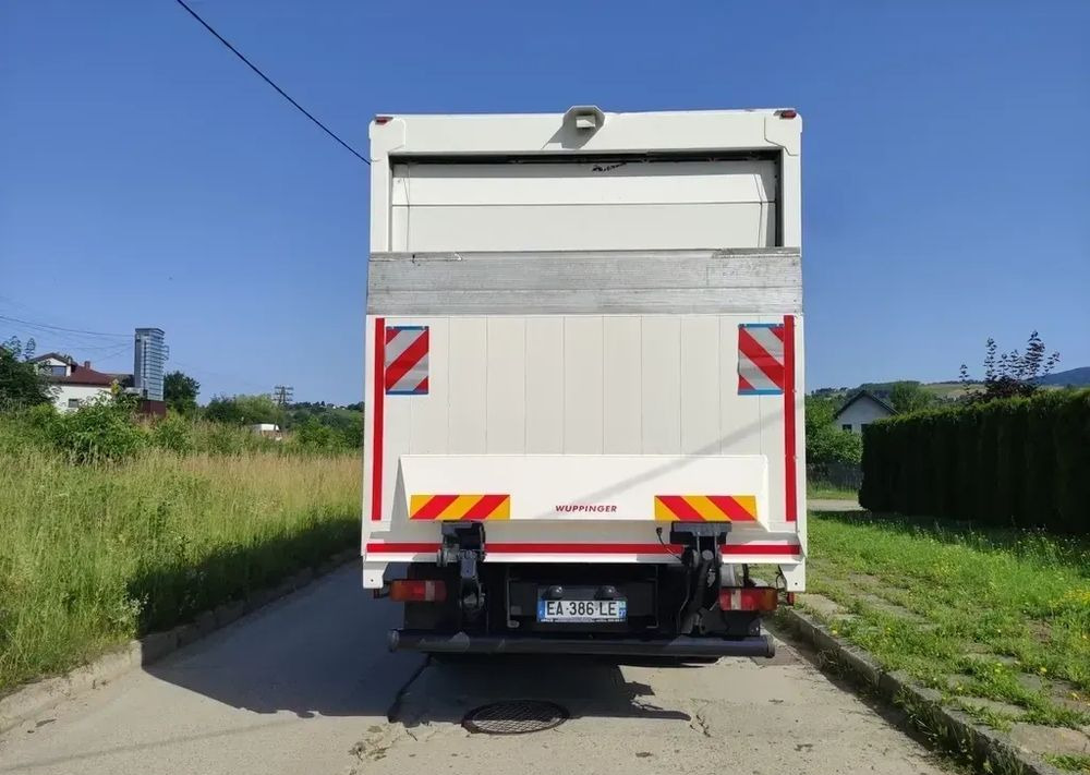 MAN TGM 15.290 kontener , winda - Вантажівка з закритим кузовом: фото 4 MAN TGM 15.290 kontener , winda - Вантажівка з закритим кузовом: фото 4