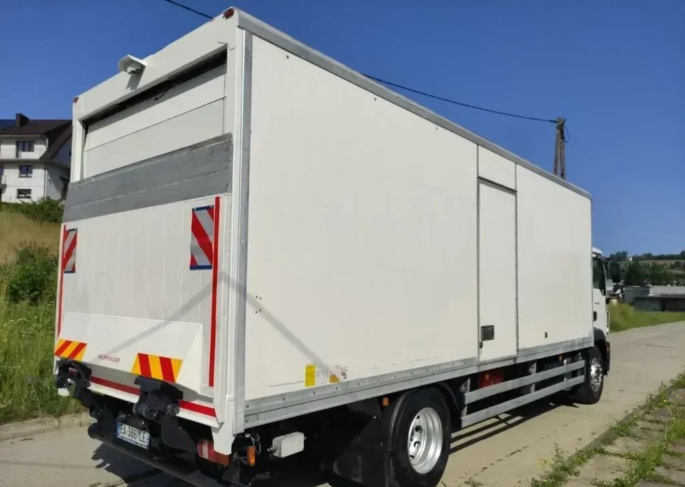MAN TGM 18.290 kontener , winda - Вантажівка з закритим кузовом: фото 2 MAN TGM 18.290 kontener , winda - Вантажівка з закритим кузовом: фото 2
