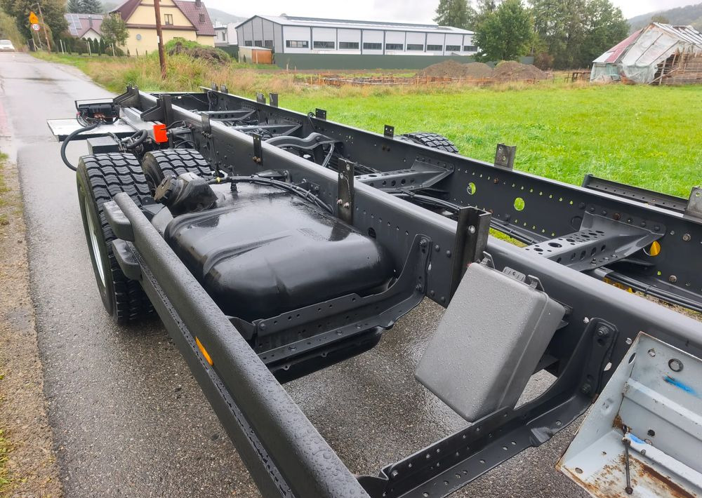 Mercedes-Benz Atego 1624 rama do zabudowy - Вантажівка шасі: фото 4 Mercedes-Benz Atego 1624 rama do zabudowy - Вантажівка шасі: фото 4