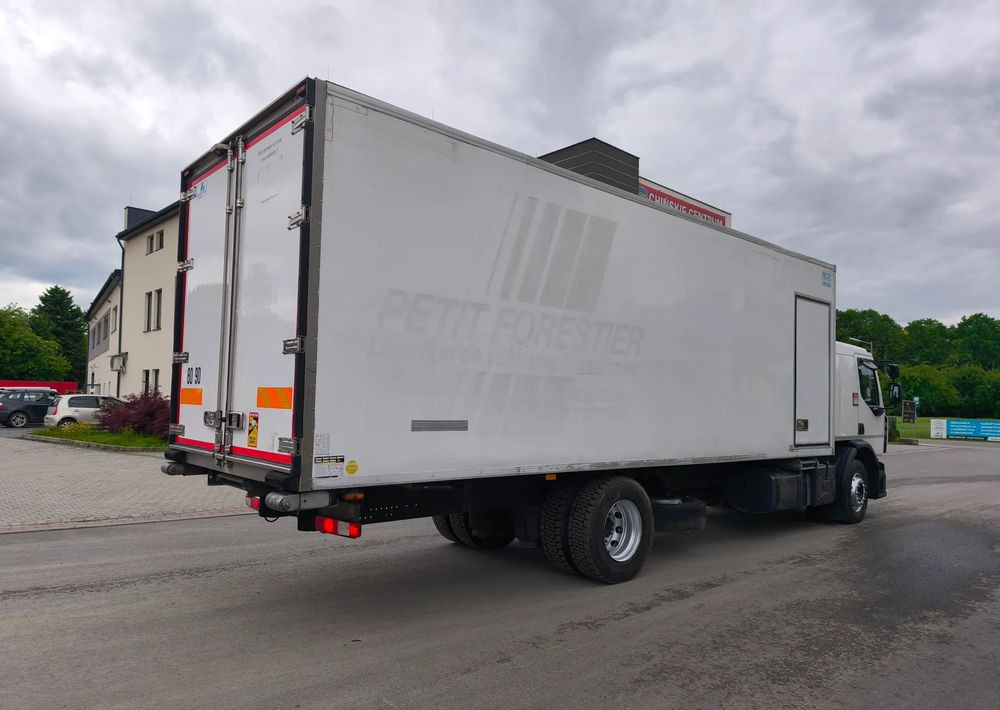 Renault GAMA D 18.320 chłodnia izoterma 18 palet sypialka - Рефрижератор вантажівка: фото 3 Renault GAMA D 18.320 chłodnia izoterma 18 palet sypialka - Рефрижератор вантажівка: фото 3