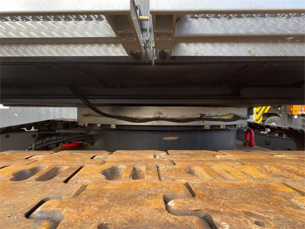 Гусеничний кран Palfinger Palfinger-Sany SANY SCE600A: фото 20 Гусеничний кран Palfinger Palfinger-Sany SANY SCE600A: фото 20