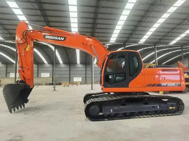 2022 Doosan DX225 - Гусеничний екскаватор: фото 3 2022 Doosan DX225 - Гусеничний екскаватор: фото 3