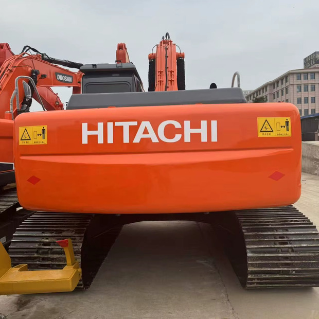 Гусеничний екскаватор 2023 Hitachi ZX250: фото 11 Гусеничний екскаватор 2023 Hitachi ZX250: фото 11