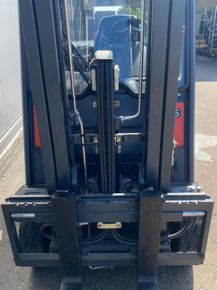 Linde Linde H 16 T - 2.575 h - Seitenschieber - - Газовий навантажувач: фото 4 Linde Linde H 16 T - 2.575 h - Seitenschieber - - Газовий навантажувач: фото 4