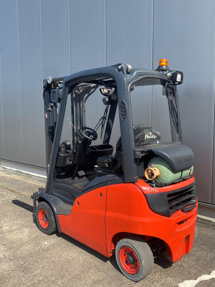 Linde Linde H 16 T - 2.575 h - Seitenschieber - - Газовий навантажувач: фото 2 Linde Linde H 16 T - 2.575 h - Seitenschieber - - Газовий навантажувач: фото 2