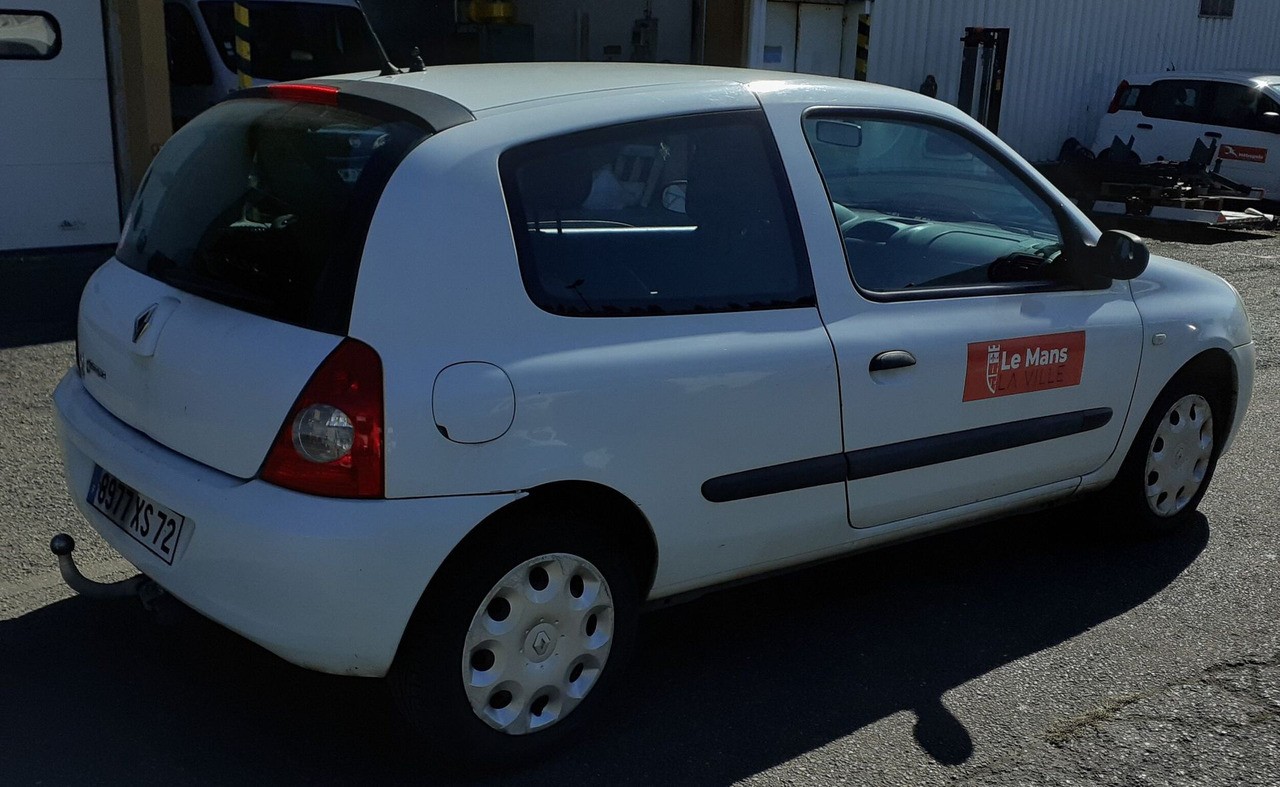 /!\ RESERVÉE AUX PROFESSIONNELS DE L'AUTOMOBILE UNIQUEMENT ! - Легковий автомобіль: фото 3 /!\ RESERVÉE AUX PROFESSIONNELS DE L'AUTOMOBILE UNIQUEMENT ! - Легковий автомобіль: фото 3