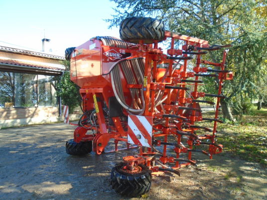 Kuhn MEGANT 500 - Посівний комплекс: фото 5 Kuhn MEGANT 500 - Посівний комплекс: фото 5