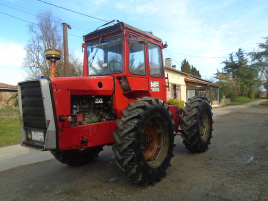 Massey Ferguson 1200 - Трактор: фото 3 Massey Ferguson 1200 - Трактор: фото 3