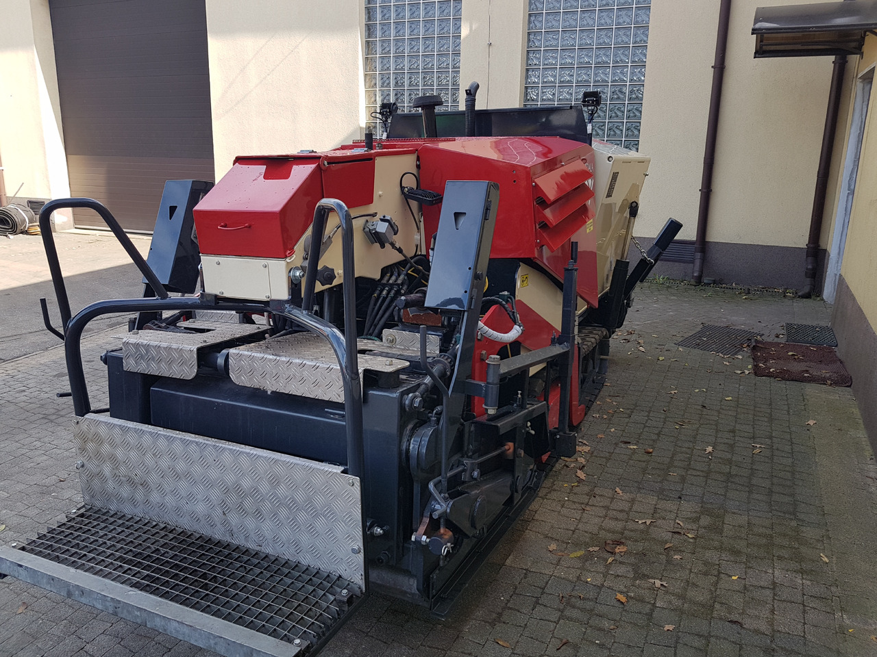 DEMAG DF45C - Асфальтоукладач: фото 3 DEMAG DF45C - Асфальтоукладач: фото 3