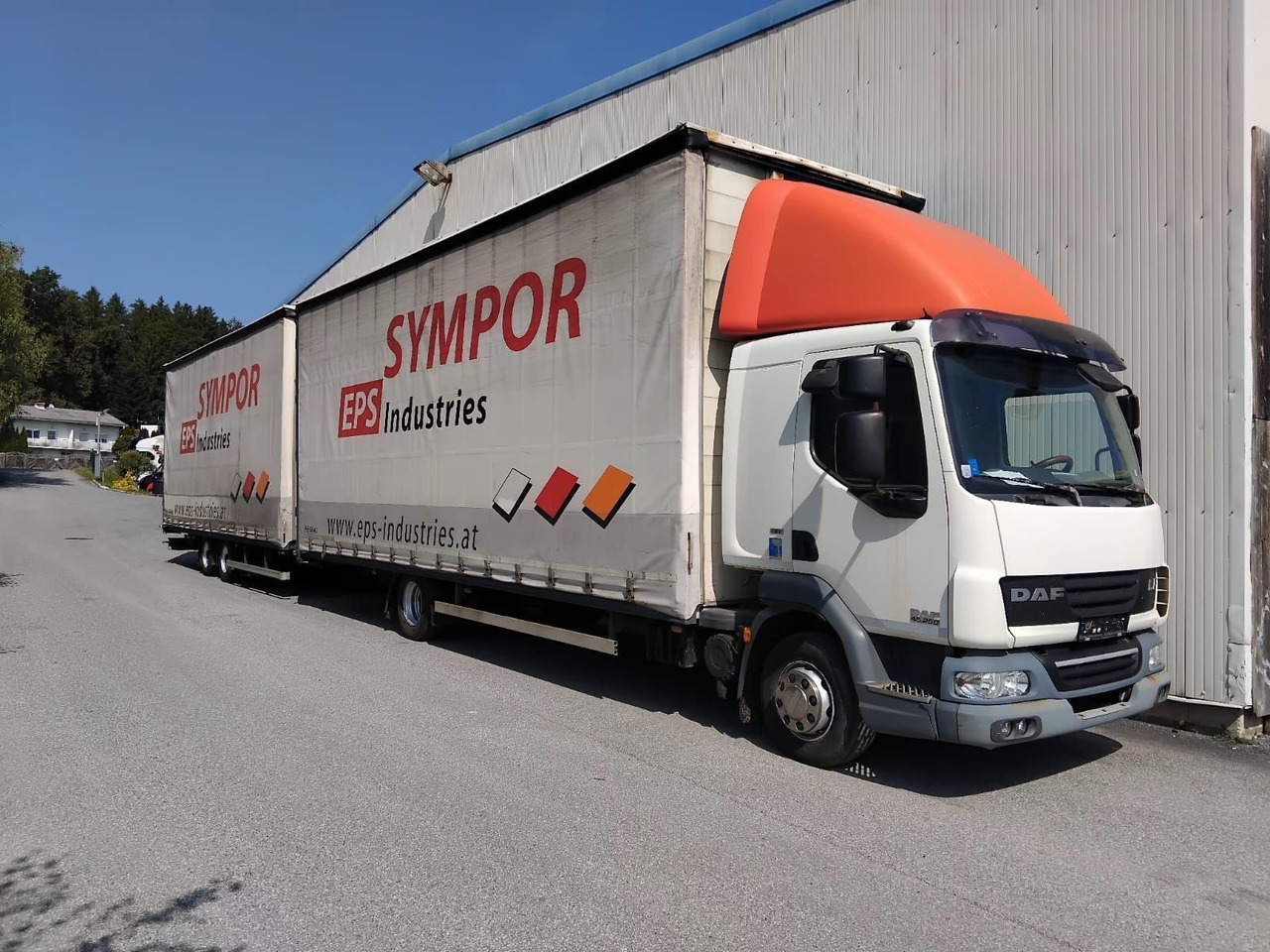 DAF LF 250 Schalter 120m° TÜV - Тентована вантажівка: фото 1 DAF LF 250 Schalter 120m° TÜV - Тентована вантажівка: фото 1