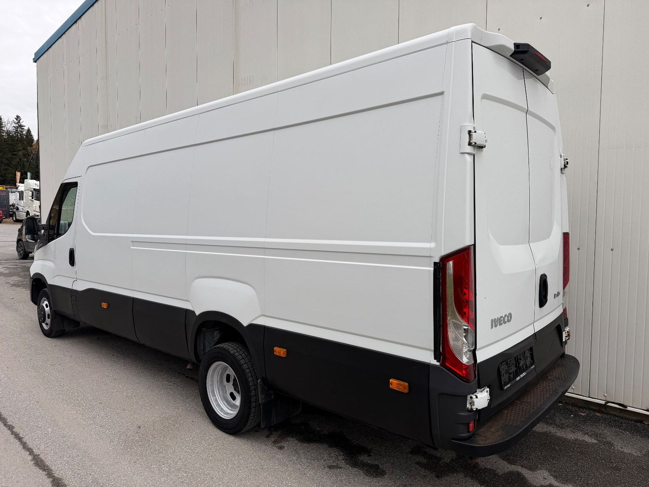 Iveco Daily 50C15 Maxi 3,0HPI 3,5T - Суцільнометалевий фургон: фото 4 Iveco Daily 50C15 Maxi 3,0HPI 3,5T - Суцільнометалевий фургон: фото 4