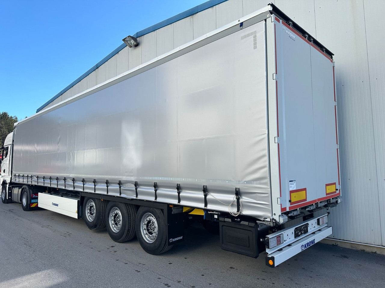 Krone SDP27 Lift/Pal-Kast/Alulatten Krone SDP27 Lift/Pal-Kast/Alulatten 5STK - Тентований напівпричіп: фото 4 Krone SDP27 Lift/Pal-Kast/Alulatten Krone SDP27 Lift/Pal-Kast/Alulatten 5STK - Тентований напівпричіп: фото 4