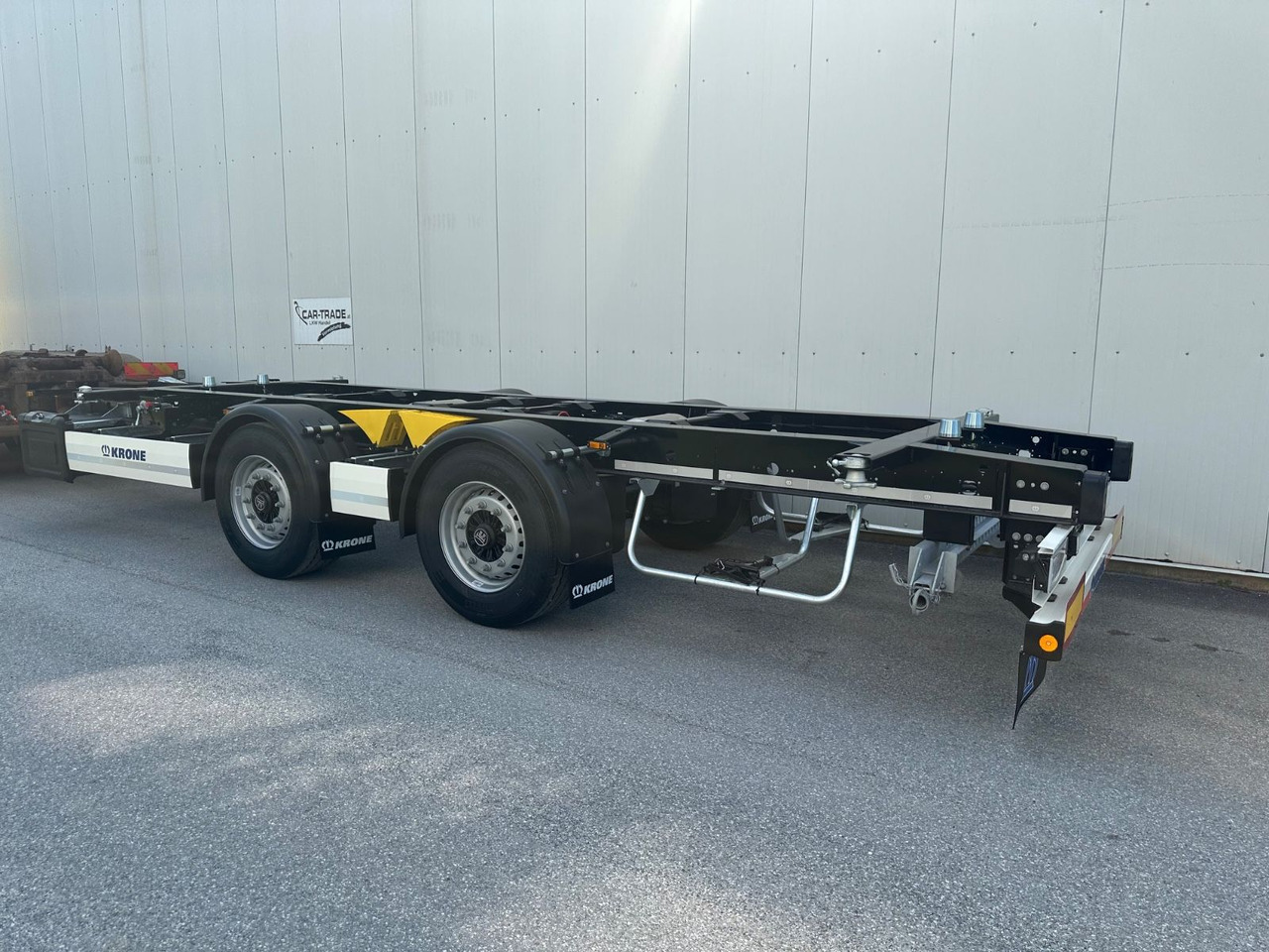 Krone ZZW 18elE10 Tadem BPW Maxi Krone ZZW 18elE10 Tadem BPW Maxi - Контейнеровоз/ Змінний кузов причіп: фото 3 Krone ZZW 18elE10 Tadem BPW Maxi Krone ZZW 18elE10 Tadem BPW Maxi - Контейнеровоз/ Змінний кузов причіп: фото 3