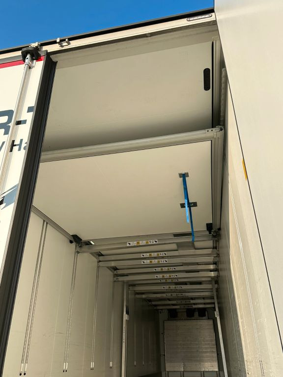 Schmitz Cargobull SKO 24 Cool V7 Pharma DoppelStock Trennwand - Рефрижератор напівпричіп: фото 5 Schmitz Cargobull SKO 24 Cool V7 Pharma DoppelStock Trennwand - Рефрижератор напівпричіп: фото 5