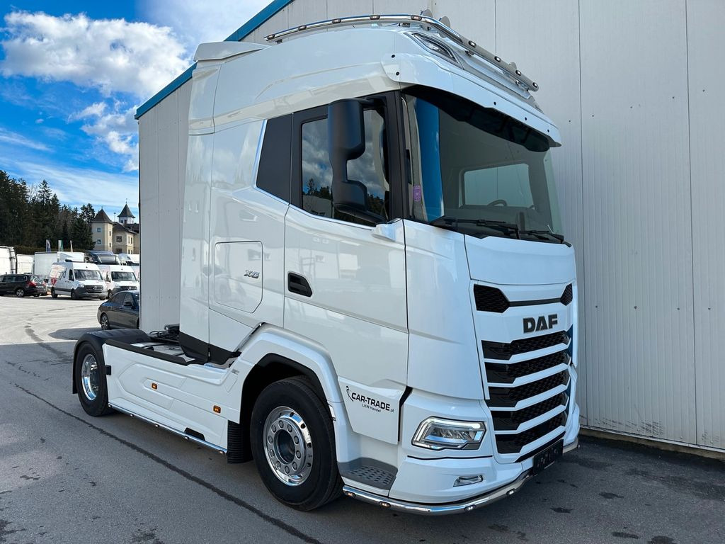 DAF XG 530 Retarder Standklima 3 Jahre Garantie - Тягач: фото 2 DAF XG 530 Retarder Standklima 3 Jahre Garantie - Тягач: фото 2