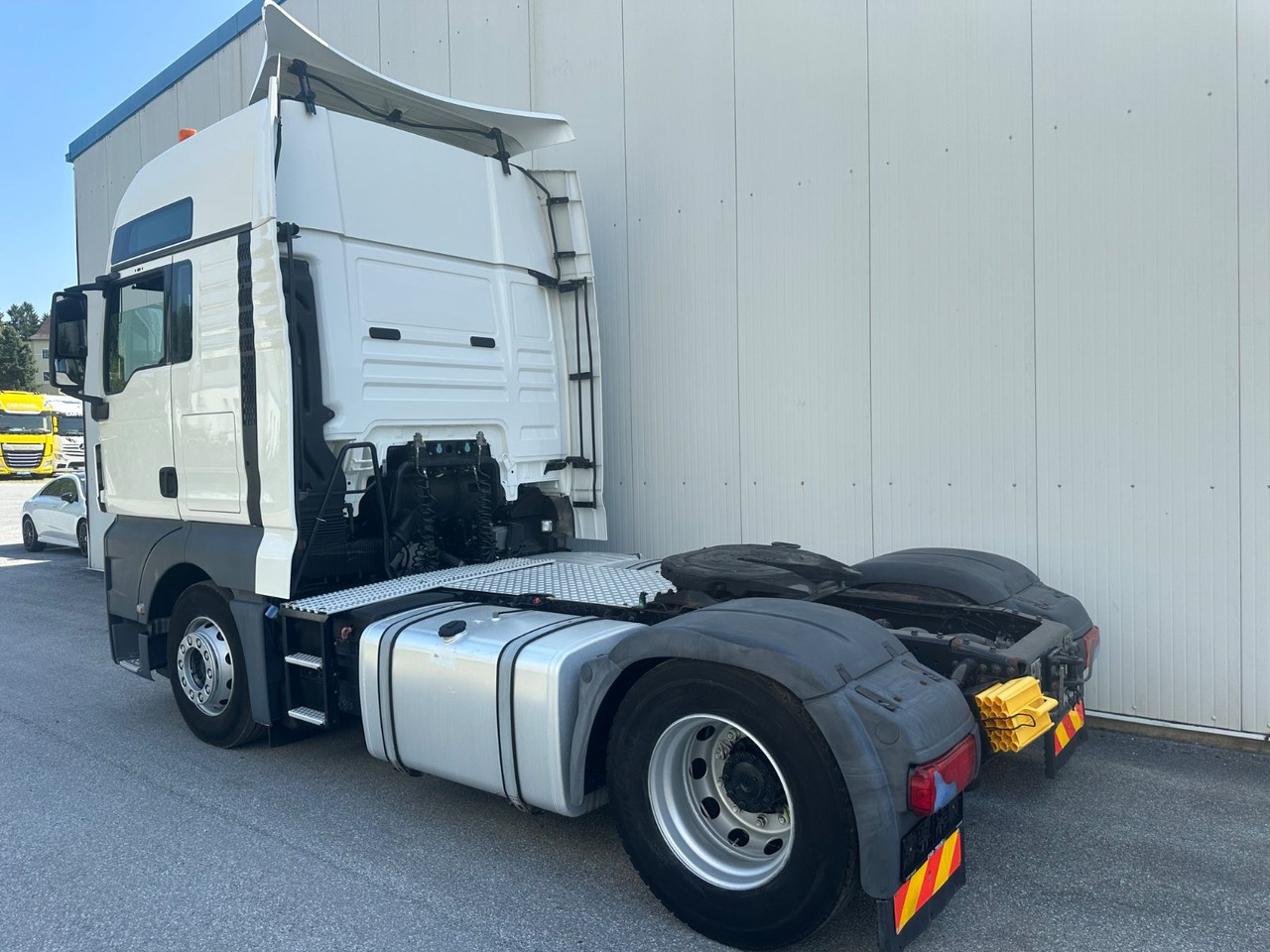 MAN TGX 18.460 XXL Intarder/Standklima - Тягач: фото 4 MAN TGX 18.460 XXL Intarder/Standklima - Тягач: фото 4