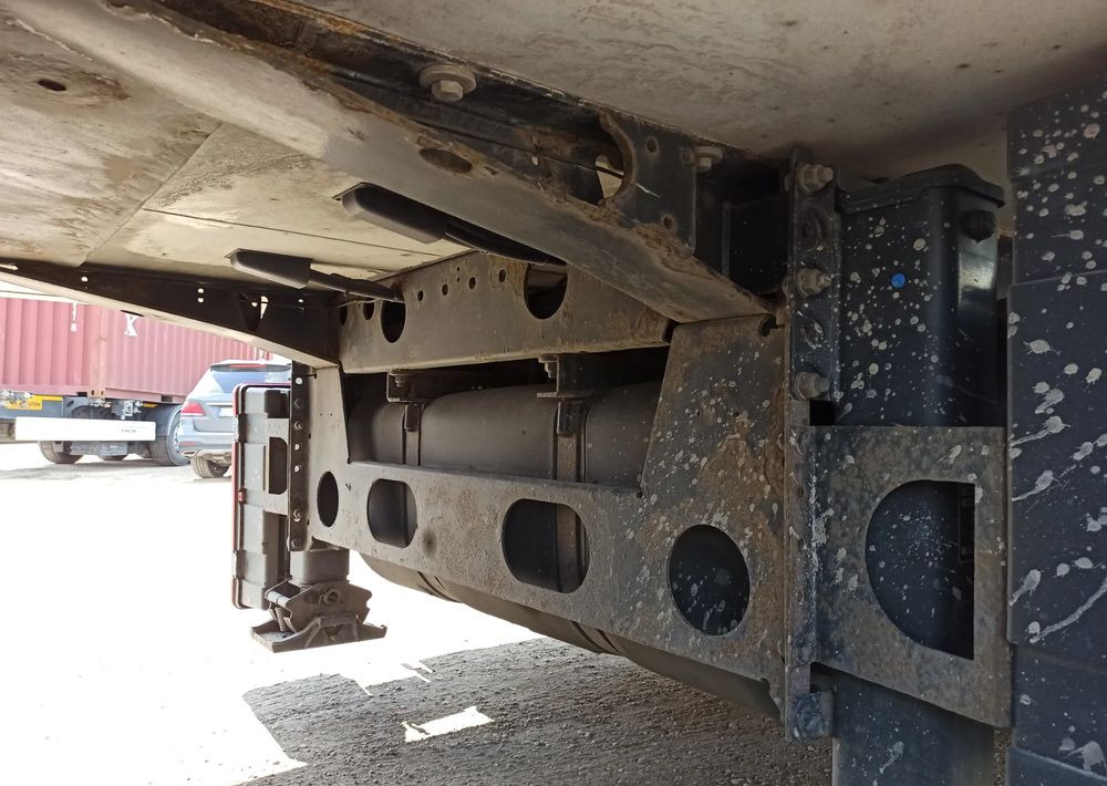 Krone SD - Рефрижератор напівпричіп: фото 5 Krone SD - Рефрижератор напівпричіп: фото 5