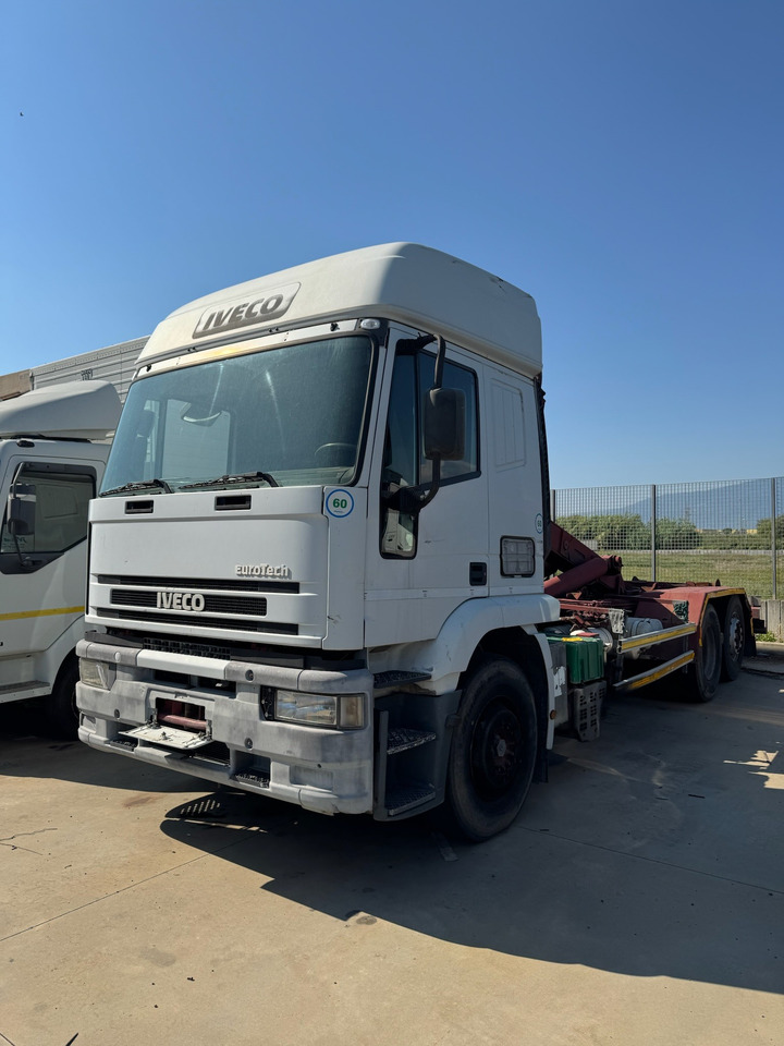 IVECO MAGIRUS 240E42 Gancio Scarrabile - Бортова вантажівка/ Платформа: фото 3 IVECO MAGIRUS 240E42 Gancio Scarrabile - Бортова вантажівка/ Платформа: фото 3