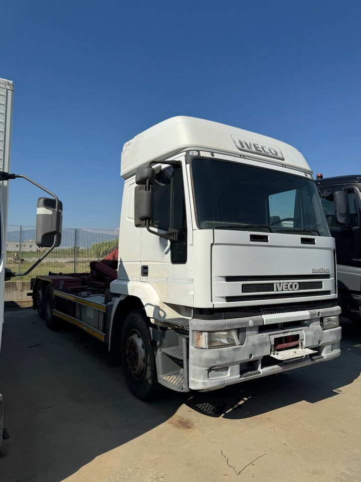 IVECO MAGIRUS 240E42 Gancio Scarrabile - Бортова вантажівка/ Платформа: фото 2 IVECO MAGIRUS 240E42 Gancio Scarrabile - Бортова вантажівка/ Платформа: фото 2