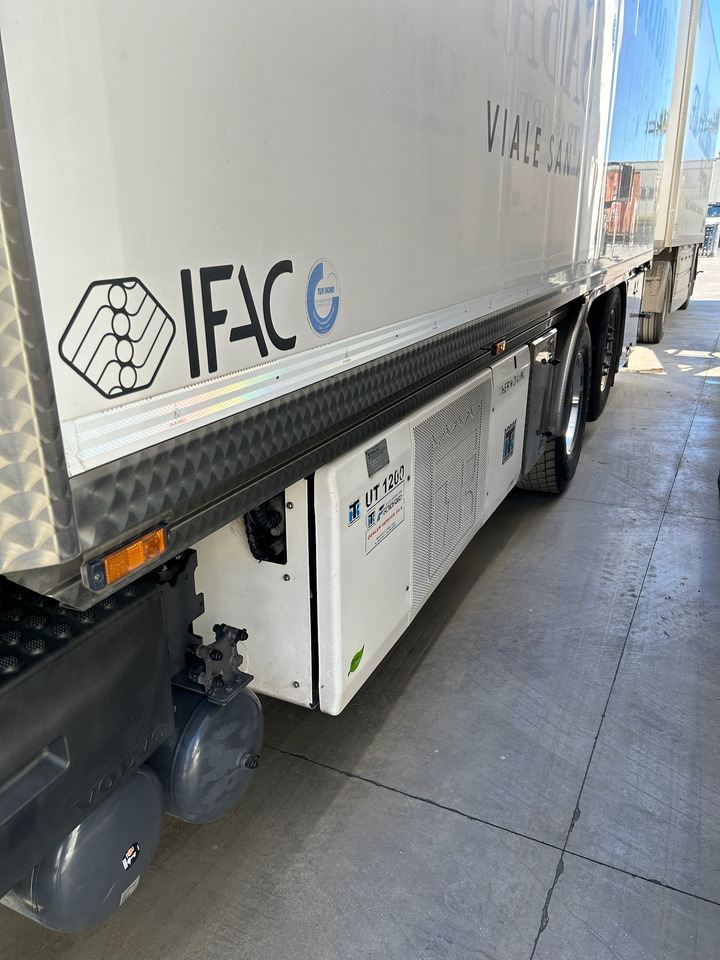 VOLVO FH 750 - Рефрижератор вантажівка: фото 3 VOLVO FH 750 - Рефрижератор вантажівка: фото 3