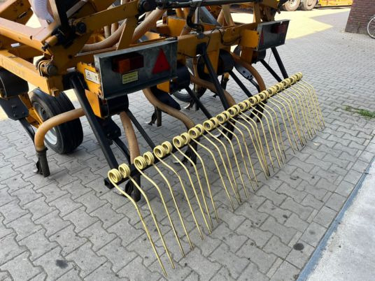 Joskin bouwlandbemester opklapbaar - Аплікатор для внесення добрив в грунт: фото 3 Joskin bouwlandbemester opklapbaar - Аплікатор для внесення добрив в грунт: фото 3