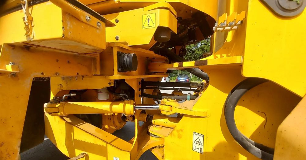 Volvo L150E - Колісний навантажувач: фото 5 Volvo L150E - Колісний навантажувач: фото 5