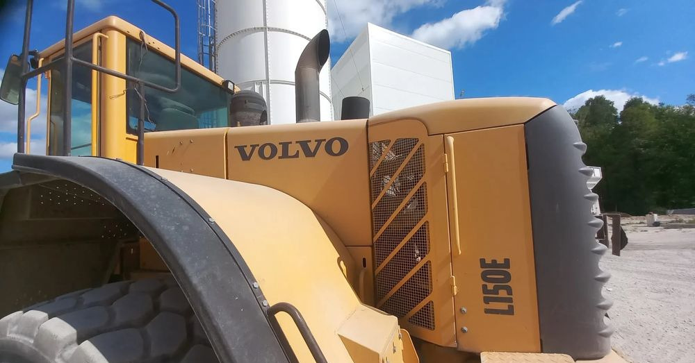 Volvo L150E - Колісний навантажувач: фото 4 Volvo L150E - Колісний навантажувач: фото 4