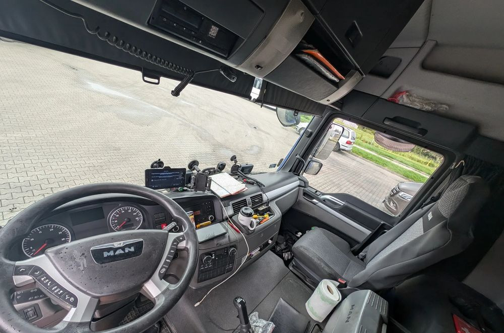 MAN TGL - Тентована вантажівка: фото 3 MAN TGL - Тентована вантажівка: фото 3
