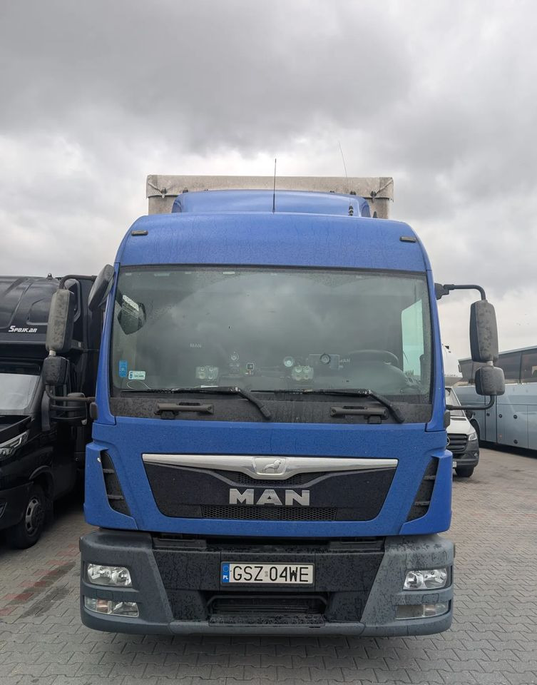 MAN TRUCK TGL - Тентована вантажівка: фото 2 MAN TRUCK TGL - Тентована вантажівка: фото 2