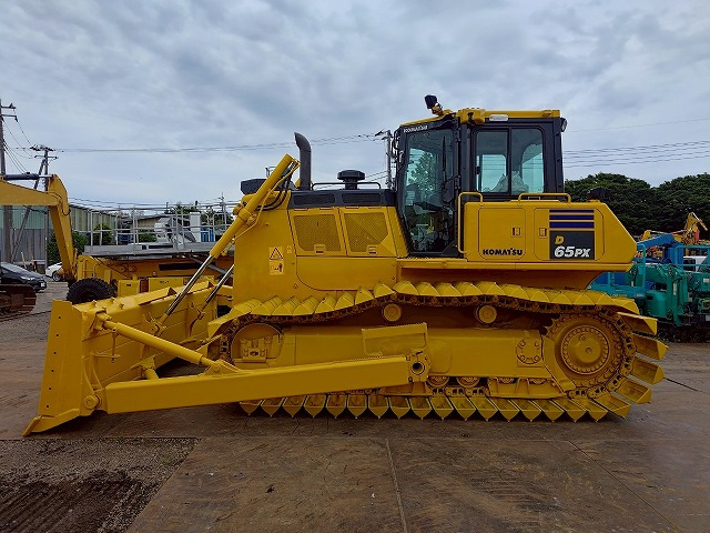 KOMATSU D65PX-18 - Бульдозер: фото 2 KOMATSU D65PX-18 - Бульдозер: фото 2