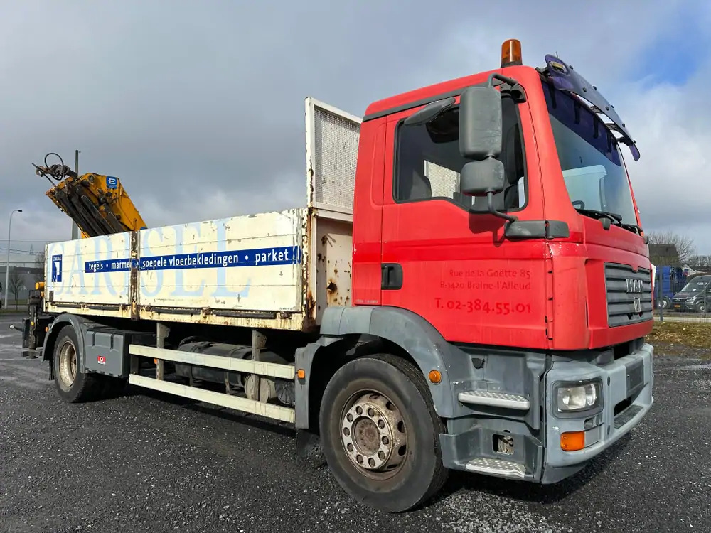 MAN TGM 18.280 *202000 km*Grue EFFER type 120 3 S*PREMIER PROPRIO - Вантажівка з маніпулятором, Бортова вантажівка/ Платформа: фото 4 MAN TGM 18.280 *202000 km*Grue EFFER type 120 3 S*PREMIER PROPRIO - Вантажівка з маніпулятором, Бортова вантажівка/ Платформа: фото 4