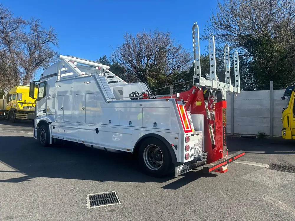 Mercedes-Benz Actros 1943 *NOUVELLE SUPERTRUCTURE GRS 20000 VEMASUR*FULL AIR - Евакуатор: фото 4 Mercedes-Benz Actros 1943 *NOUVELLE SUPERTRUCTURE GRS 20000 VEMASUR*FULL AIR - Евакуатор: фото 4