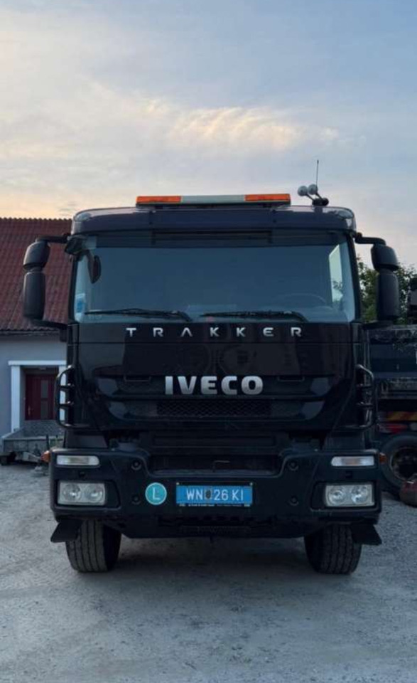 IVECO Trakker/ KPEC1/2A4 - Вантажівка з маніпулятором: фото 2 IVECO Trakker/ KPEC1/2A4 - Вантажівка з маніпулятором: фото 2