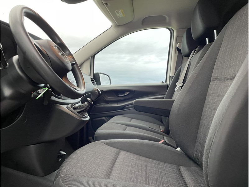 Легковий фургон Mercedes-Benz Vito 111 CDI 115pk E6 XL Extra Lang 3p Lease €286 p/m, Airco, Camera, laadbrug, onderhoudshistorie aanwezig: фото 7 Легковий фургон Mercedes-Benz Vito 111 CDI 115pk E6 XL Extra Lang 3p Lease €286 p/m, Airco, Camera, laadbrug, onderhoudshistorie aanwezig: фото 7