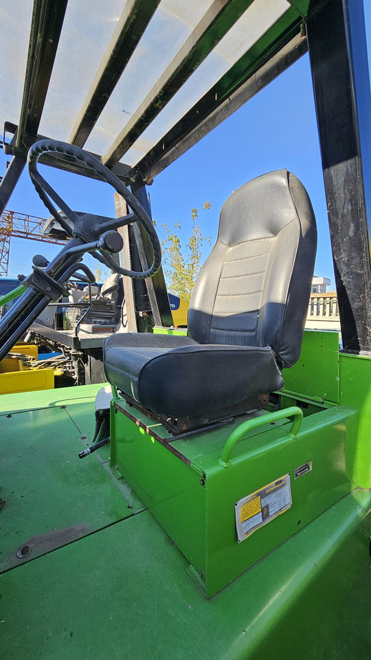 Навантажувач підвищеної прохідності CATERPILLAR V330B: фото 13