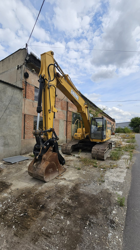 John Deere 200C LC - Гусеничний екскаватор: фото 3 John Deere 200C LC - Гусеничний екскаватор: фото 3