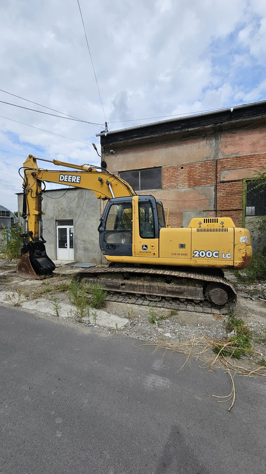 John Deere 200C LC - Гусеничний екскаватор: фото 1 John Deere 200C LC - Гусеничний екскаватор: фото 1