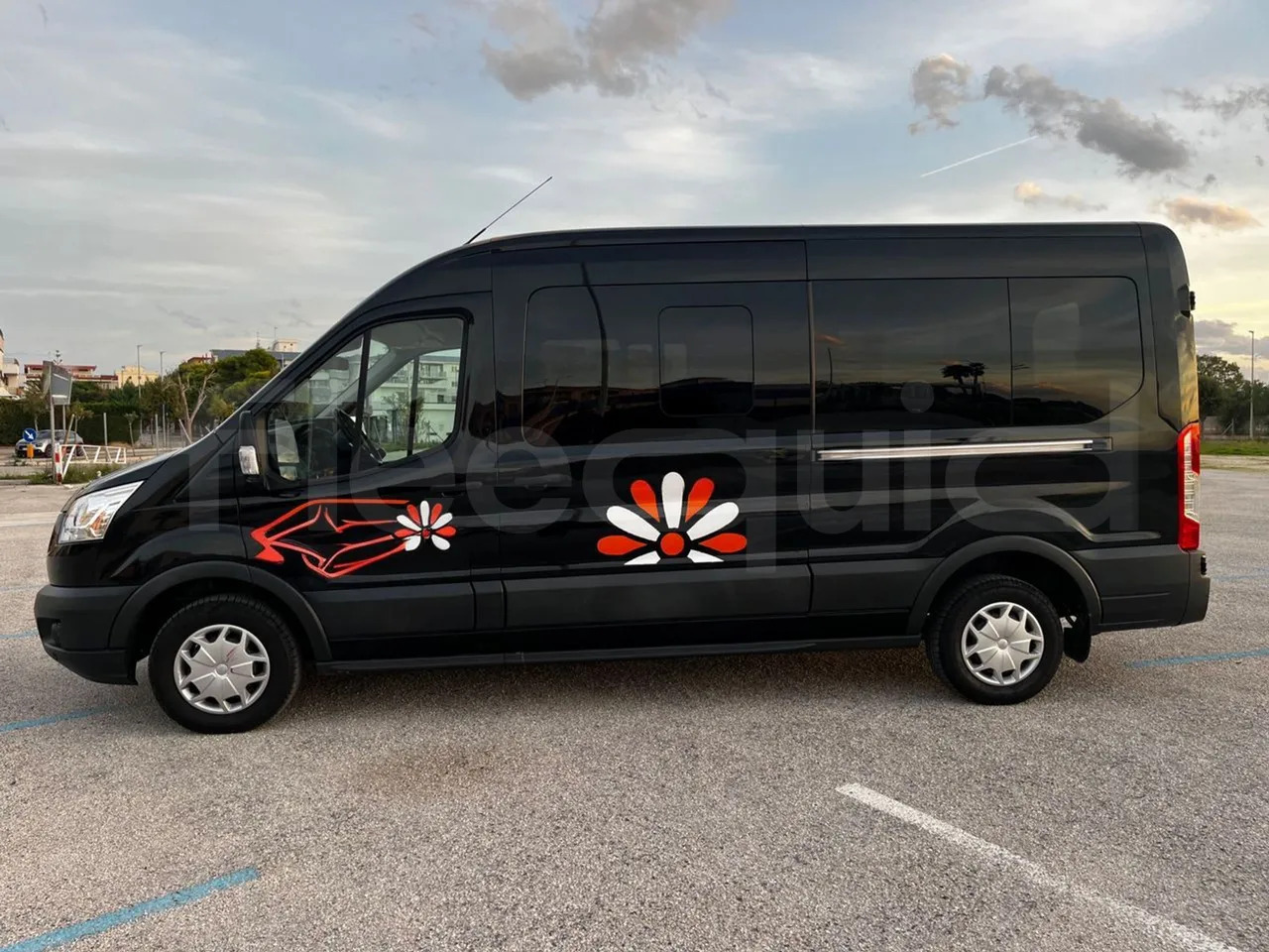 Мікроавтобус, Пасажирський фургон Ford Transit: фото 6 Мікроавтобус, Пасажирський фургон Ford Transit: фото 6