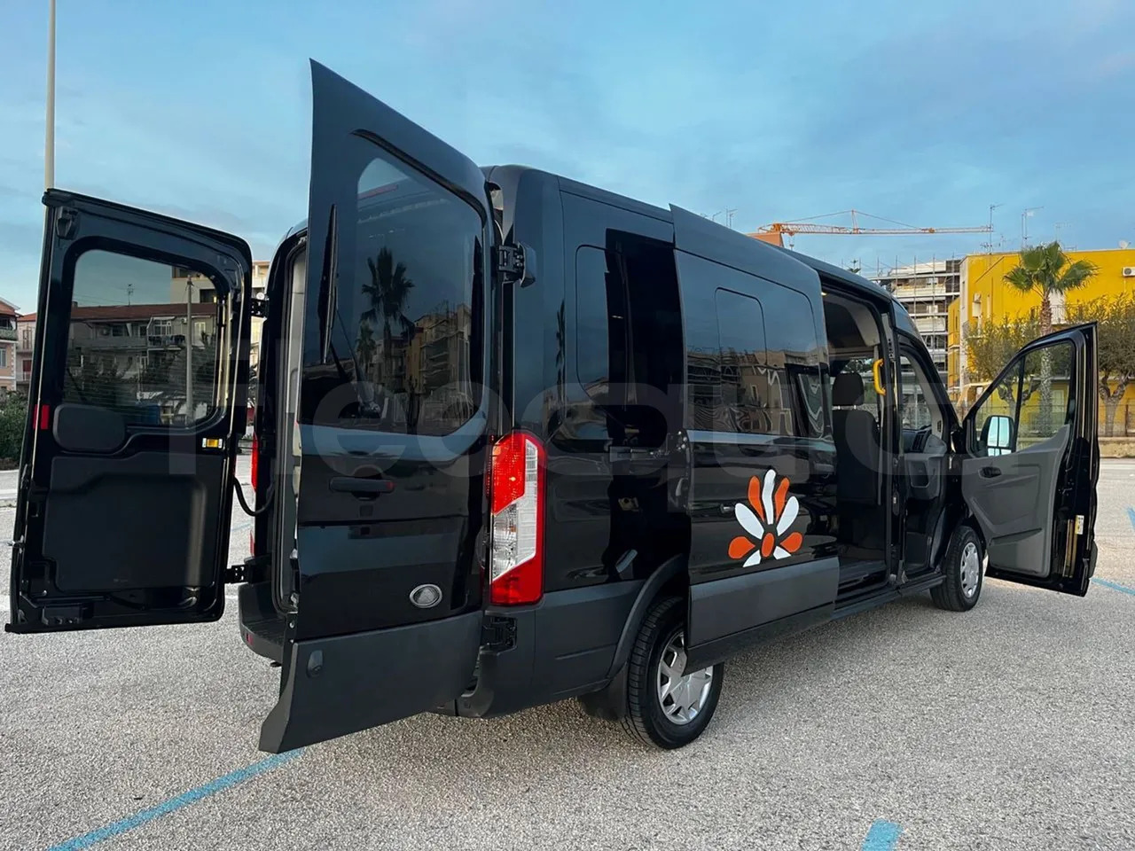 Мікроавтобус, Пасажирський фургон Ford Transit: фото 19 Мікроавтобус, Пасажирський фургон Ford Transit: фото 19