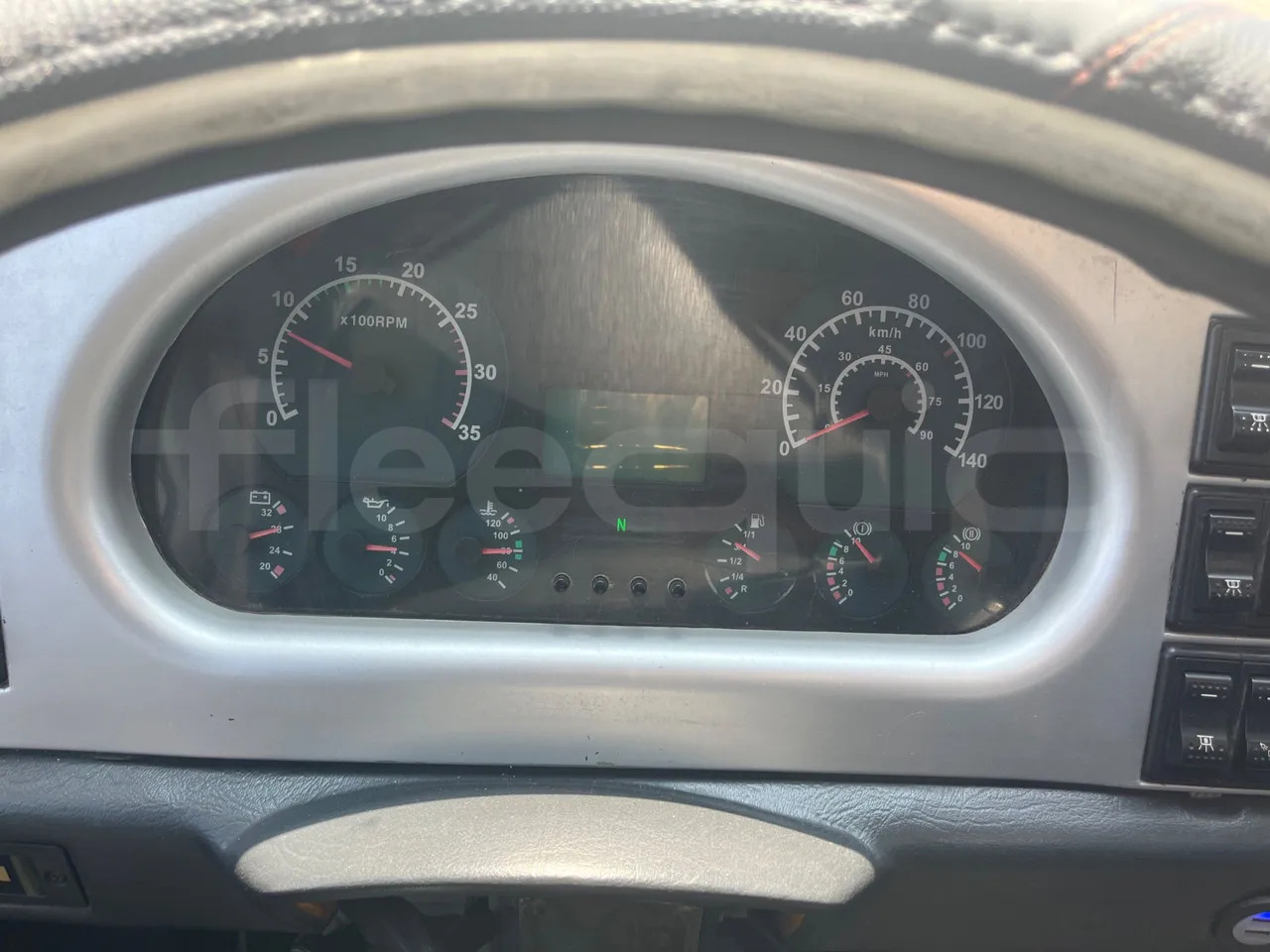 King Long XMQ6800 - Шкільний автобус: фото 3 King Long XMQ6800 - Шкільний автобус: фото 3