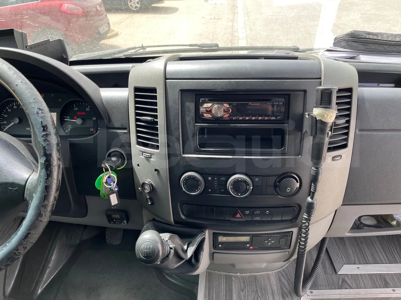 Туристичний автобус Mercedes-Benz Sprinter: фото 32 Туристичний автобус Mercedes-Benz Sprinter: фото 32