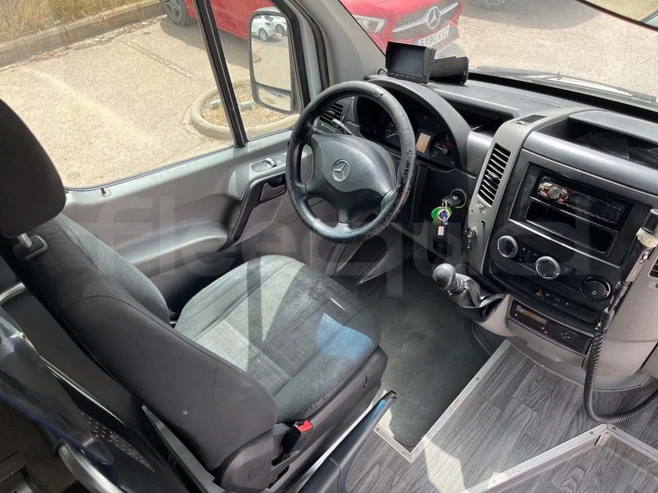 Туристичний автобус Mercedes-Benz Sprinter: фото 19 Туристичний автобус Mercedes-Benz Sprinter: фото 19