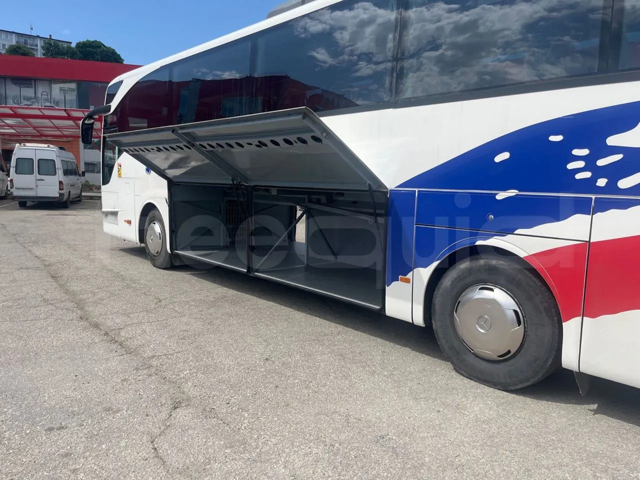 Mercedes-Benz Tourismo - Туристичний автобус: фото 5 Mercedes-Benz Tourismo - Туристичний автобус: фото 5