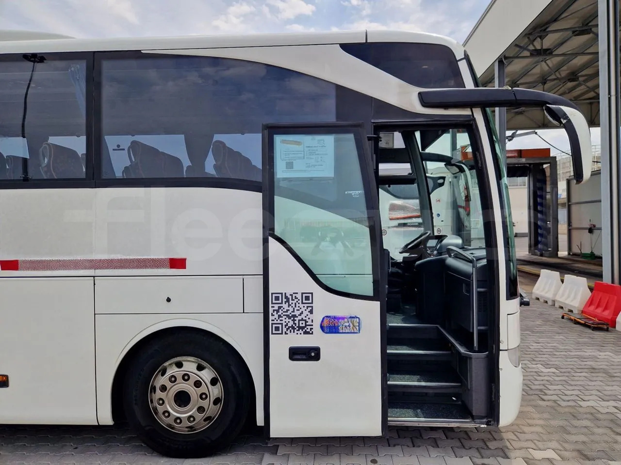 Туристичний автобус Mercedes-Benz Tourismo: фото 13