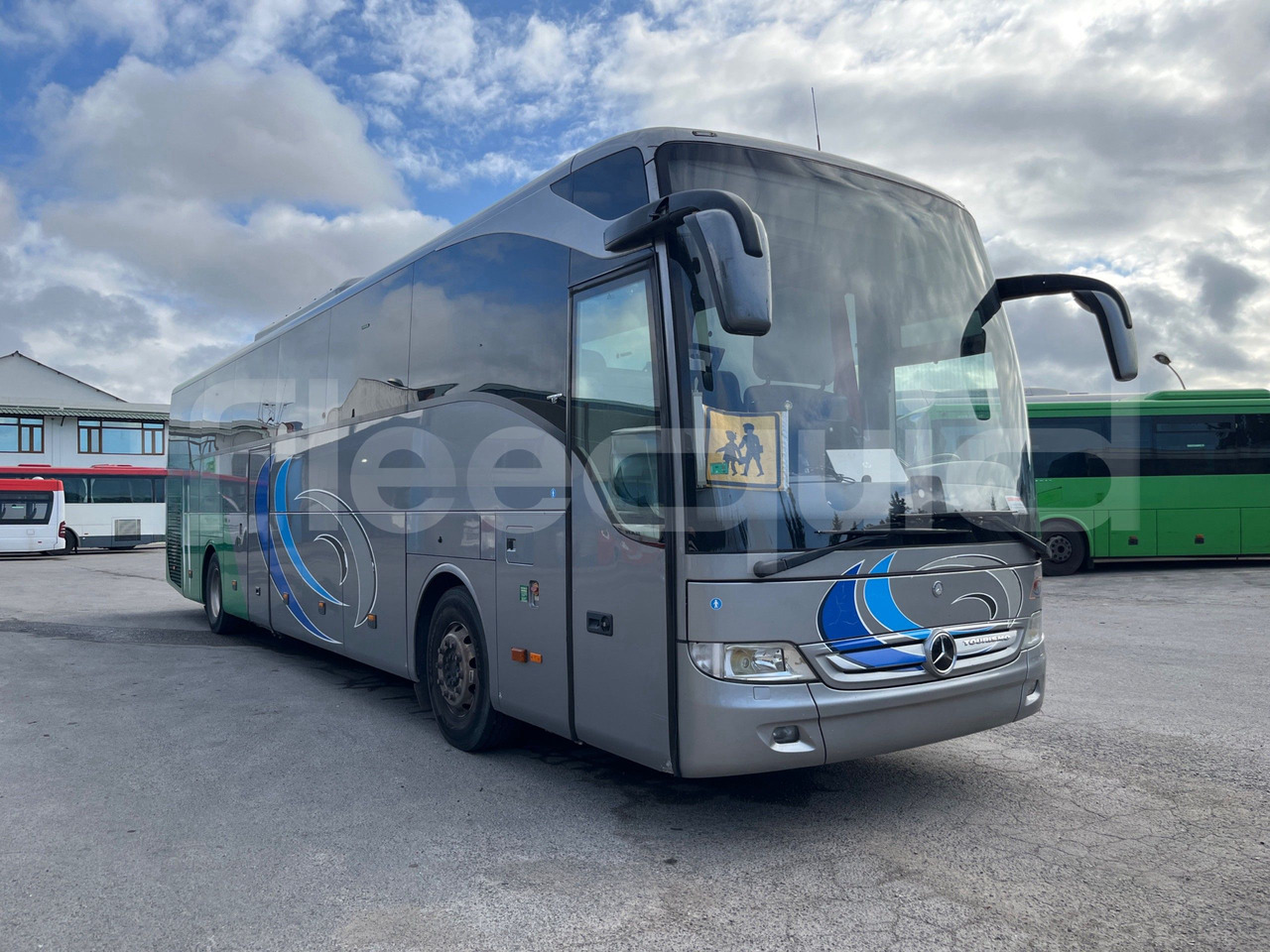 Mercedes-Benz Tourismo - Туристичний автобус: фото 1 Mercedes-Benz Tourismo - Туристичний автобус: фото 1