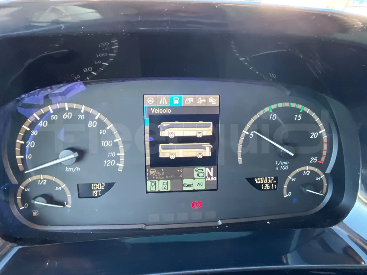 Mercedes-Benz Tourismo - Туристичний автобус: фото 3 Mercedes-Benz Tourismo - Туристичний автобус: фото 3