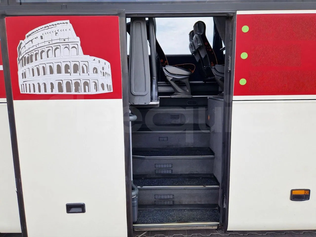 Туристичний автобус Mercedes-Benz Tourismo: фото 15