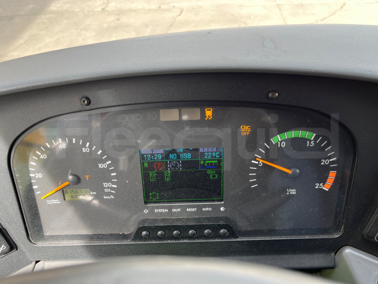 Mercedes-Benz Tourismo - Туристичний автобус: фото 3 Mercedes-Benz Tourismo - Туристичний автобус: фото 3