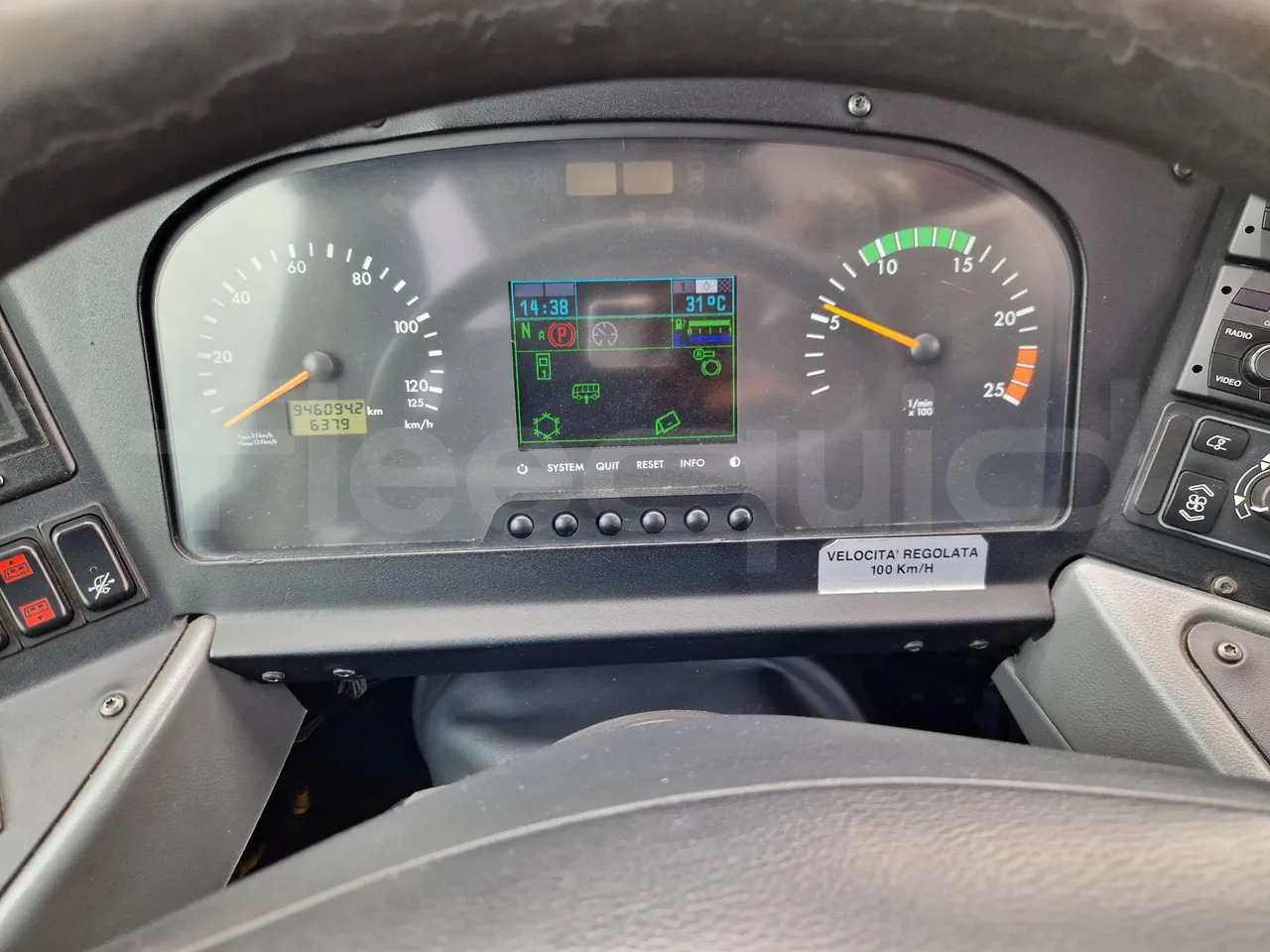 Mercedes-Benz Tourismo - Туристичний автобус: фото 3 Mercedes-Benz Tourismo - Туристичний автобус: фото 3